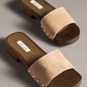 Bibi Lou Women's Brown Slide Sandals